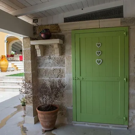 Tortora Scorrano (Apulia)
